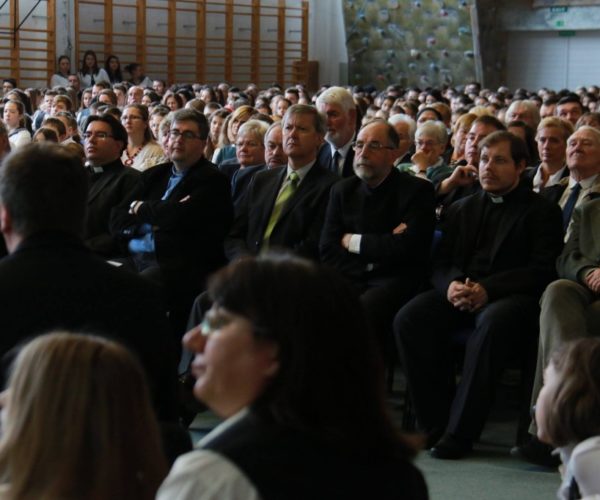 25 éves fennállását ünnepelte a Padányi Katolikus Iskola november 11-én