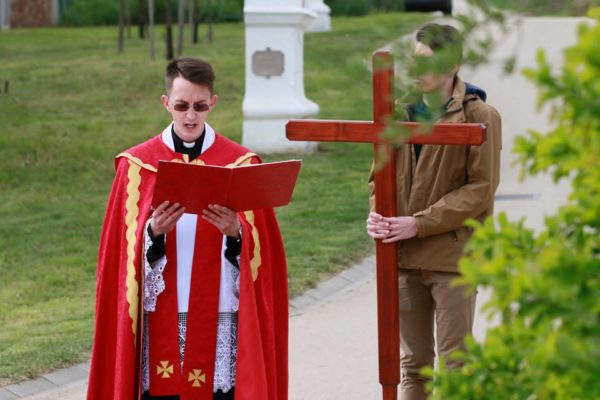 Nagypénteki keresztút Palóznakon