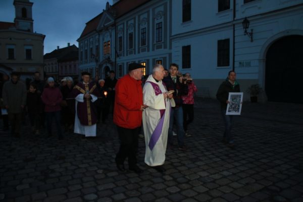 Városi keresztút Veszprémben