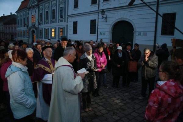 Városi keresztút Veszprémben