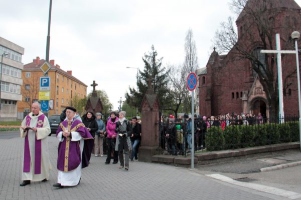 Városi keresztút Veszprémben